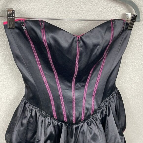 NWT Betsey Johnson Black Label Black Pink Zipper Corset Mini Dress Tiered Sz 2 - Picture 4 of 15
